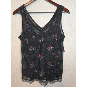 White House Black Market Black Lace Floral Sleeveless Top With V-Neckline Size M